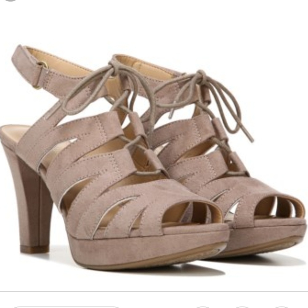 Naturalizer Platform Sandal